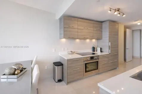 650 NE 32nd Street Miami FL 33137
