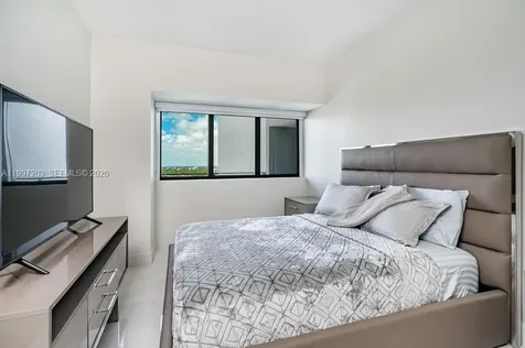 650 NE 32nd Street Miami FL 33137