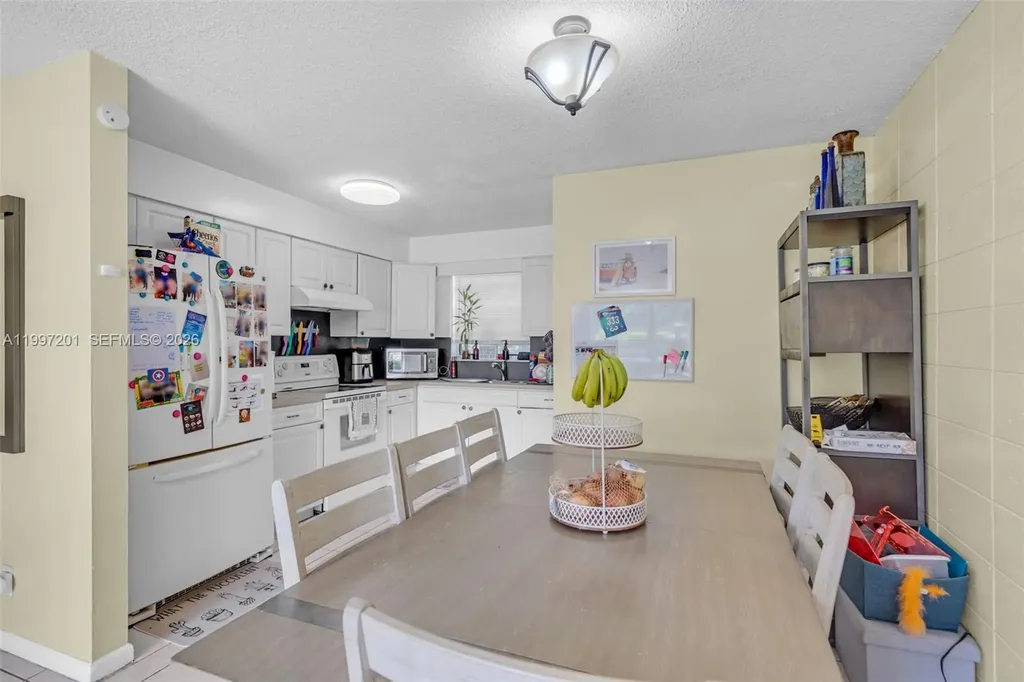 3712 SW 12th Court Fort Lauderdale FL 33312