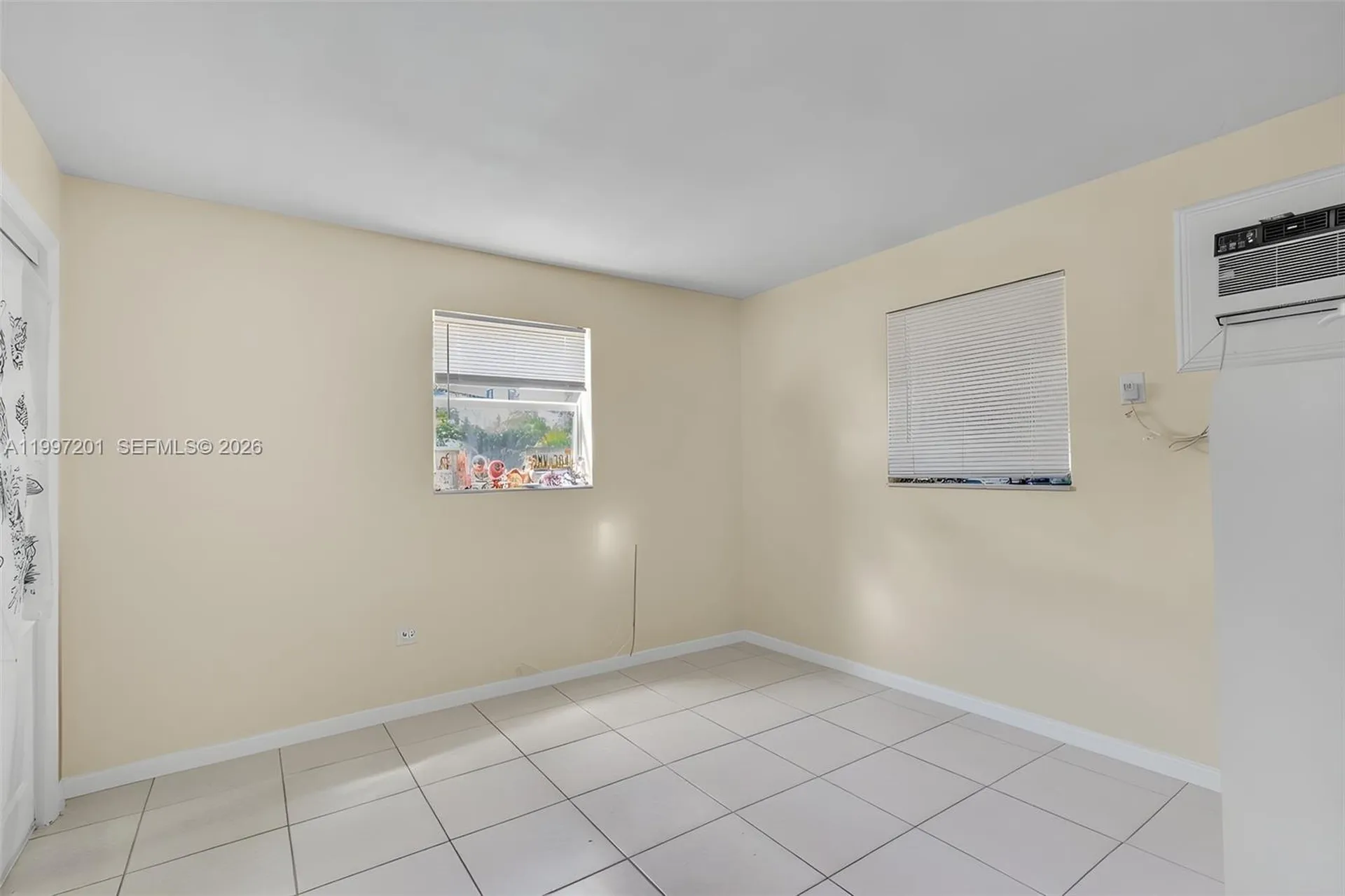 3712 SW 12th Court Fort Lauderdale FL 33312