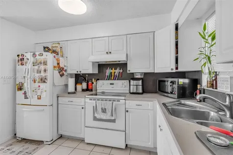 3712 SW 12th Court Fort Lauderdale FL 33312