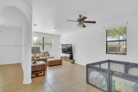 22525 SW 105th Court Cutler Bay FL 33190