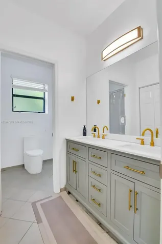22525 SW 105th Court Cutler Bay FL 33190