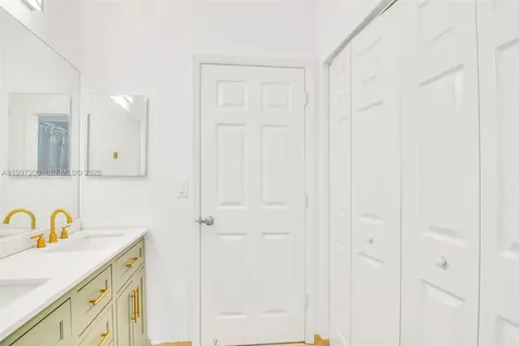 22525 SW 105th Court Cutler Bay FL 33190
