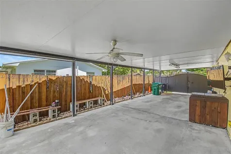 7916 SW 140th Avenue Miami FL 33183