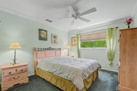 7916 SW 140th Avenue Miami FL 33183