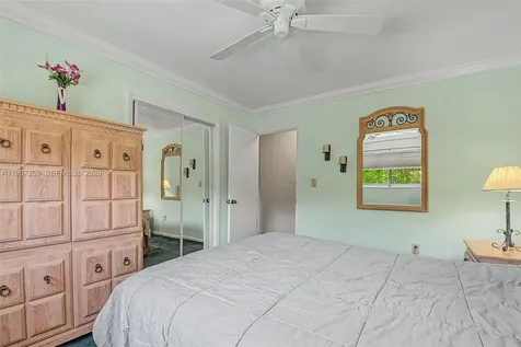 7916 SW 140th Avenue Miami FL 33183