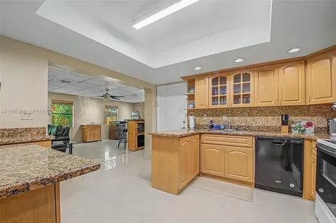 7916 SW 140th Avenue Miami FL 33183
