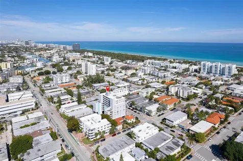 7620 Carlyle Avenue Miami Beach FL 33141