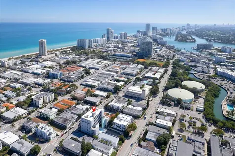 7620 Carlyle Avenue Miami Beach FL 33141