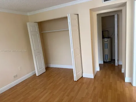 447 NE 195th Street Miami FL 33179