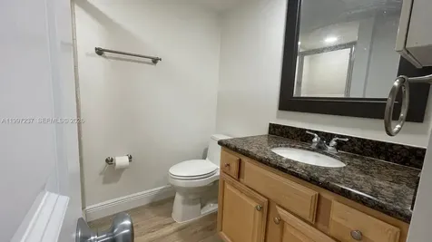 5600 Collins Avenue Miami Beach FL 33140