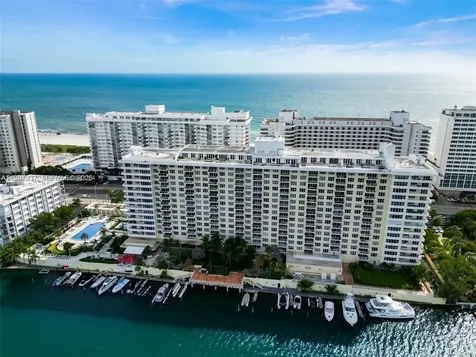 5600 Collins Avenue Miami Beach FL 33140