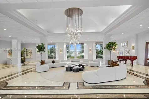 5600 Collins Avenue Miami Beach FL 33140