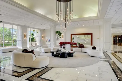 5600 Collins Avenue Miami Beach FL 33140