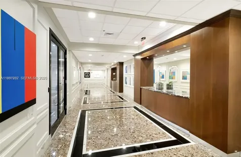 5600 Collins Avenue Miami Beach FL 33140