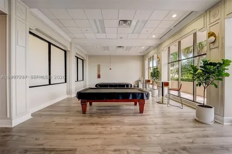 5600 Collins Avenue Miami Beach FL 33140