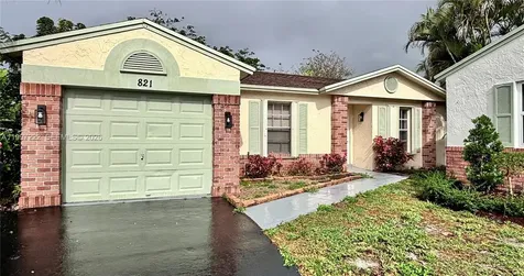 821 W Beckley Square Davie FL 33325