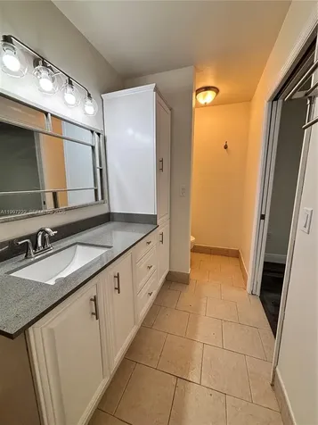 821 W Beckley Square Davie FL 33325