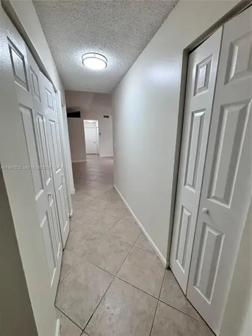 821 W Beckley Square Davie FL 33325