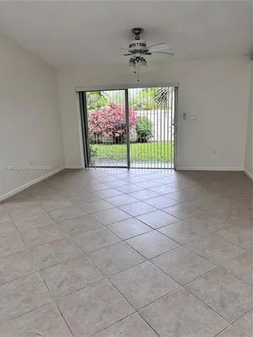 821 W Beckley Square Davie FL 33325