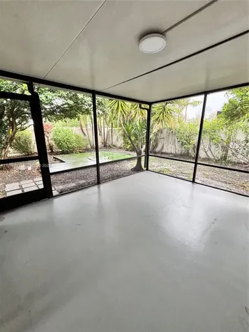 821 W Beckley Square Davie FL 33325