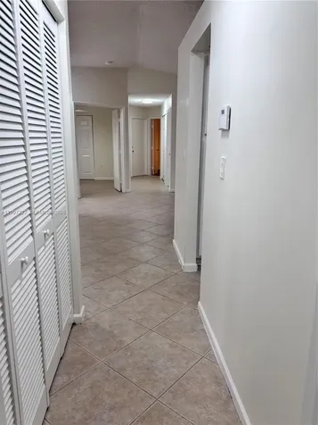821 W Beckley Square Davie FL 33325