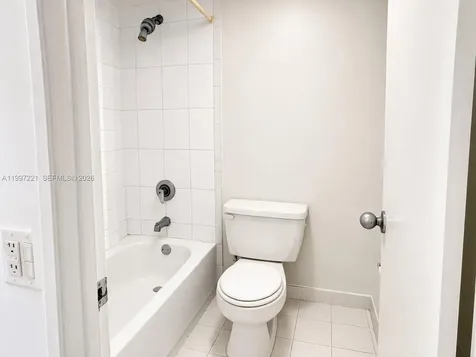 1755 W 60th Street Hialeah FL 33012