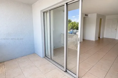 1755 W 60th Street Hialeah FL 33012