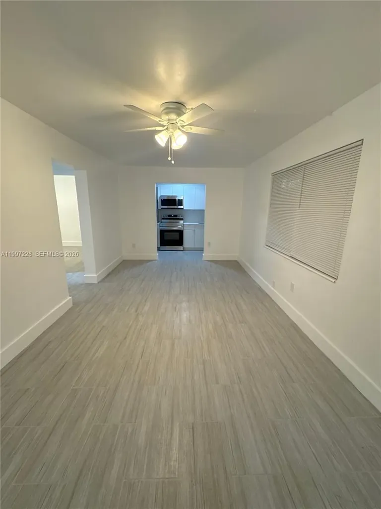 649 SW 7th Street Miami FL 33130