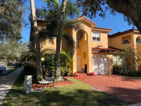 194 Maple Terrace Davie FL 33325