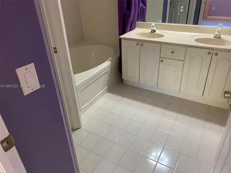 194 Maple Terrace Davie FL 33325