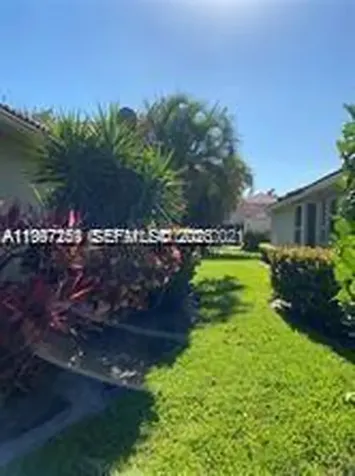 130 E Lee Road Delray Beach FL 33445