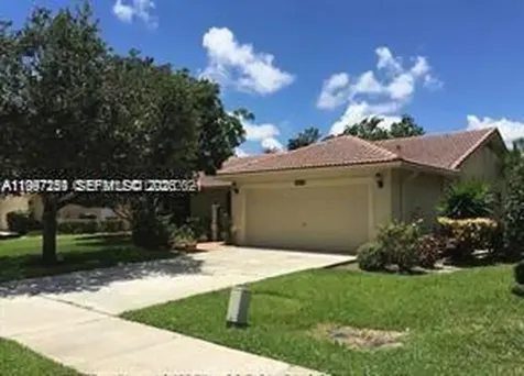 130 E Lee Road Delray Beach FL 33445