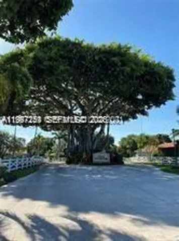 130 E Lee Road Delray Beach FL 33445