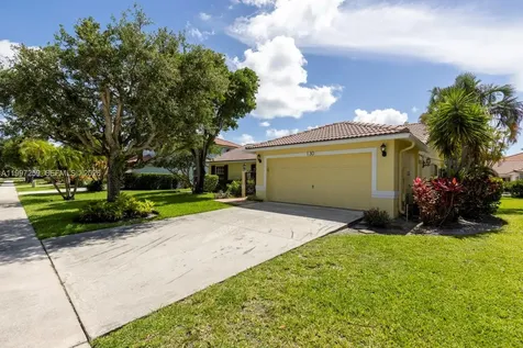 130 E Lee Road Delray Beach FL 33445