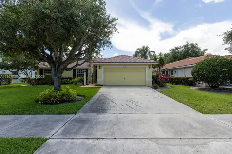 130 E Lee Road Delray Beach FL 33445