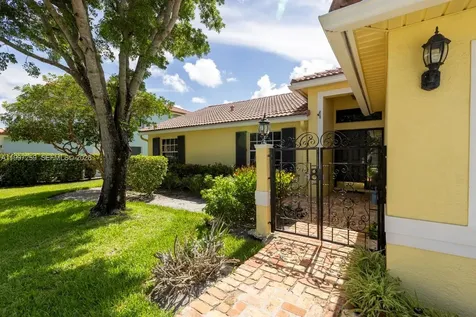 130 E Lee Road Delray Beach FL 33445