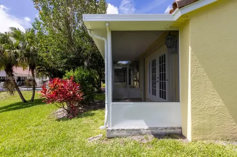 130 E Lee Road Delray Beach FL 33445