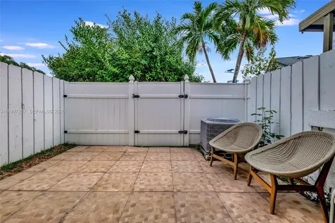 21300 San Simeon Way Miami FL 33179
