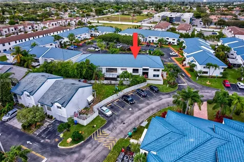 21300 San Simeon Way Miami FL 33179