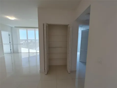 7661 NW 107th Avenue Doral FL 33178