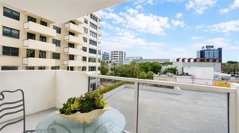 100 Lincoln Road Miami Beach FL 33139