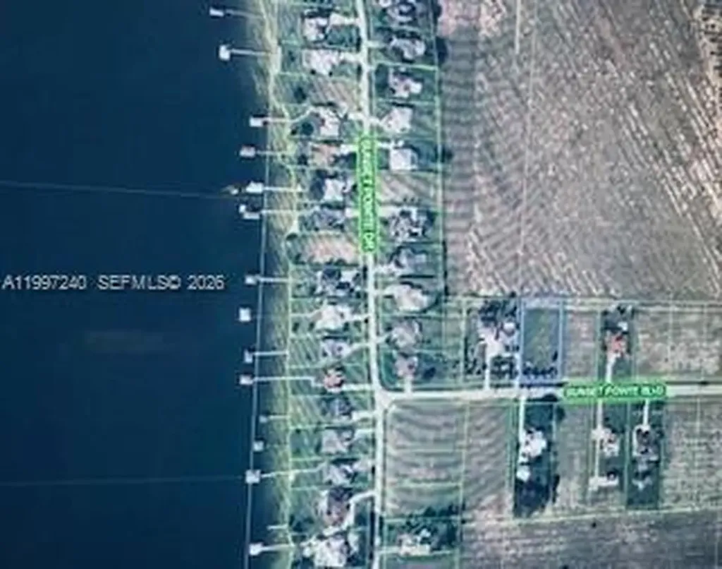 134 Sunset Point Drive Lake Placid Other City - In The State Of Florida FL 33852