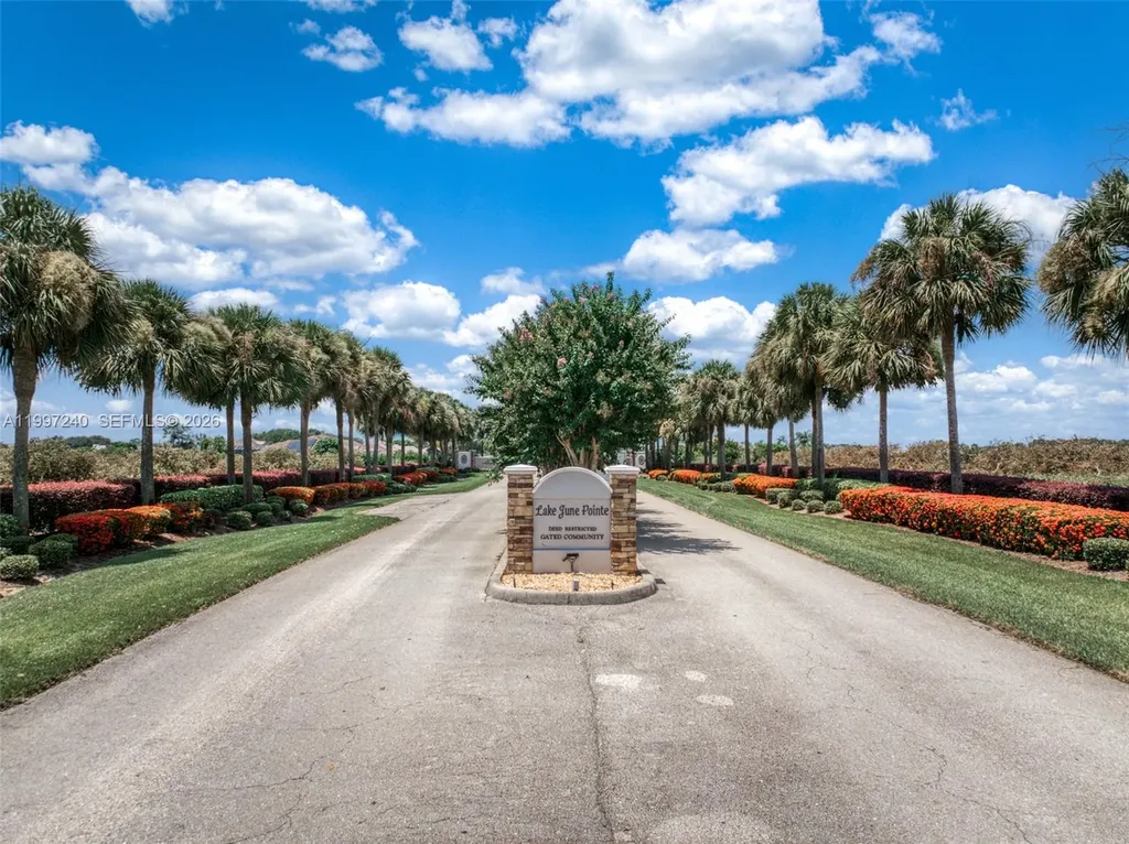 134 Sunset Point Drive Lake Placid Other City - In The State Of Florida FL 33852