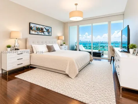 100 S Pointe Drive Miami Beach FL 33139