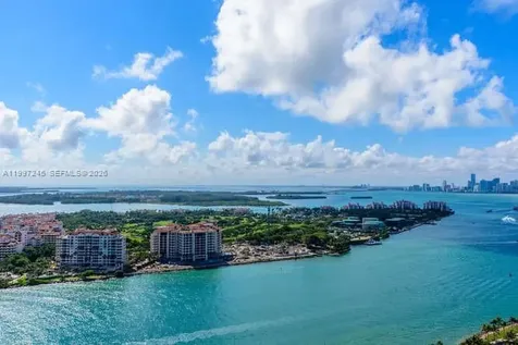100 S Pointe Drive Miami Beach FL 33139