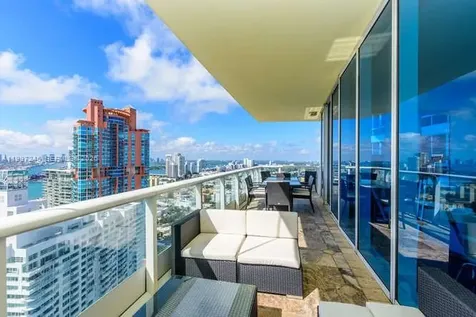 100 S Pointe Drive Miami Beach FL 33139