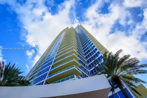 100 S Pointe Drive Miami Beach FL 33139
