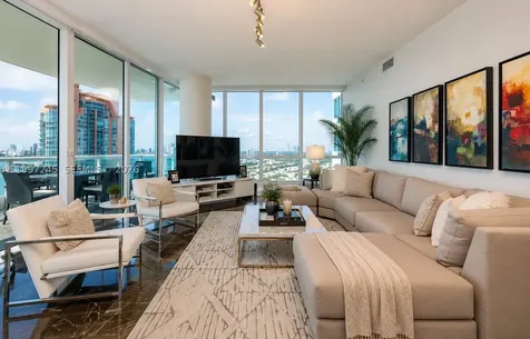 100 S Pointe Drive Miami Beach FL 33139